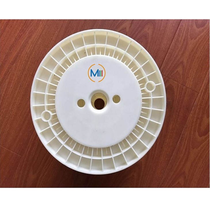Plastic bobbin M 3
